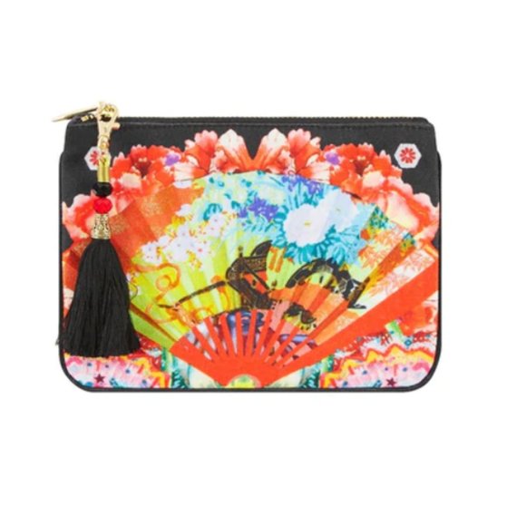 CAMILLA Painted Land Phone and Coin Purse - BNWT - RRP $49 - Picture 2 of 2